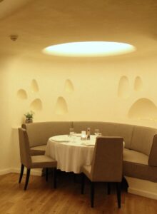 PROFESSIONAL AMBIANCE